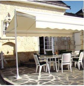 STORE SUR PIEDS ET STORE DOUBLE PENTE